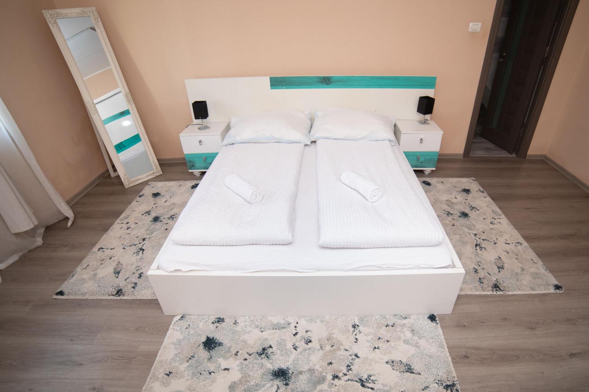 Milan house Appartement Arad Buitenkant foto