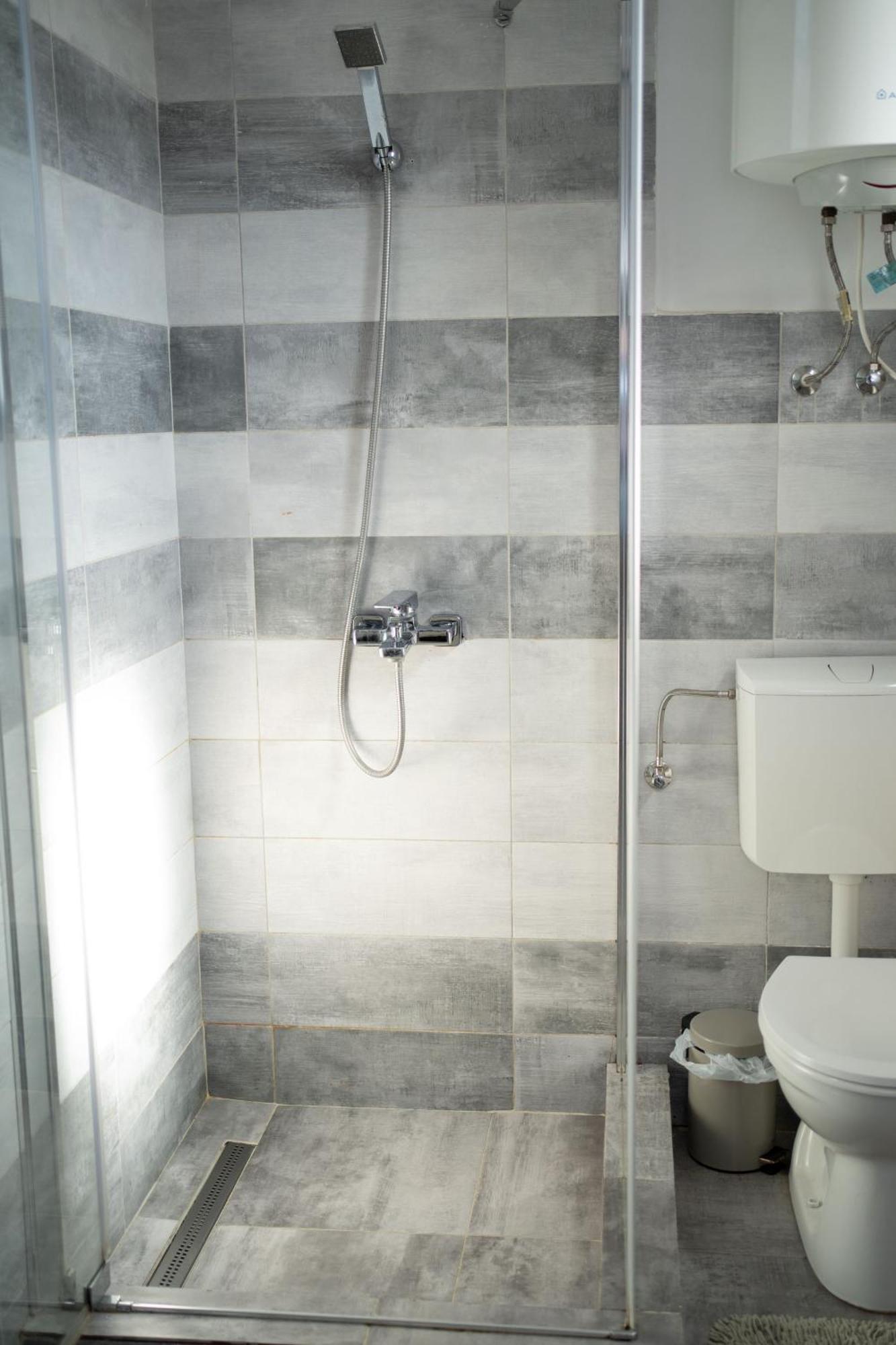 Milan house Appartement Arad Buitenkant foto